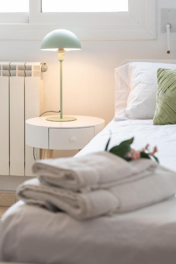 Apartamento Con Gran Patio Y Excelente Ubicacion! Mataró Kültér fotó